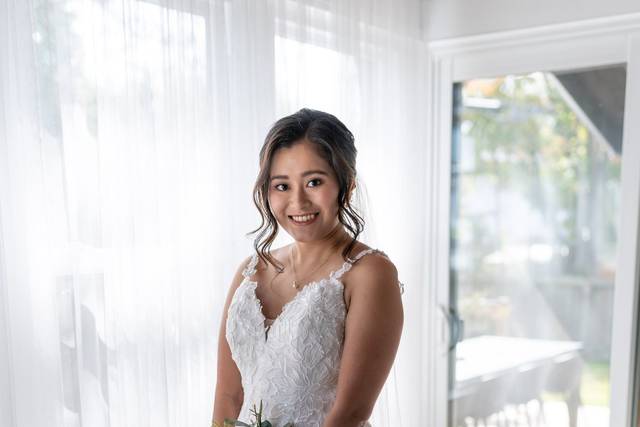 Bridal prep portrait