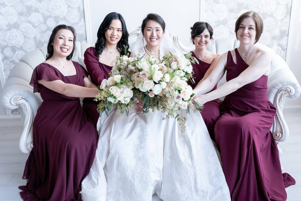 Mintroomstudios bridesmaids