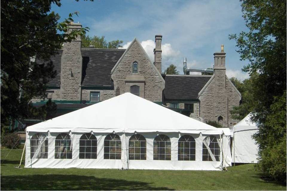 Tent wedding - Forest & Stream