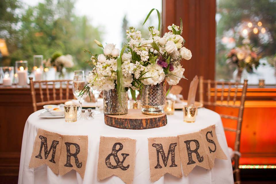 Rustic Table Forest & Stream