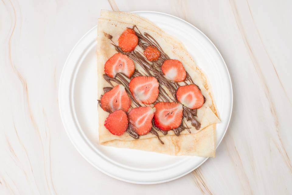 Nutella & Strawberry Crepe