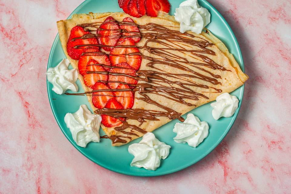 Nutella & Strawberry Crepe