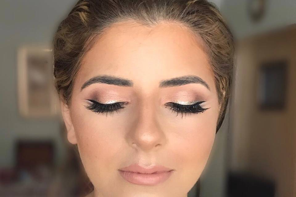 Glam makeup