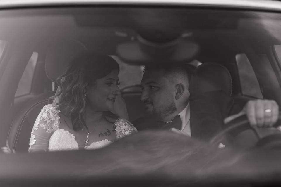 Car bride and groom
