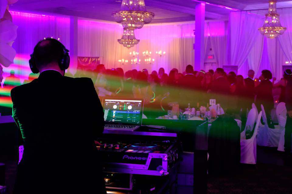 Wedding dj Montreal