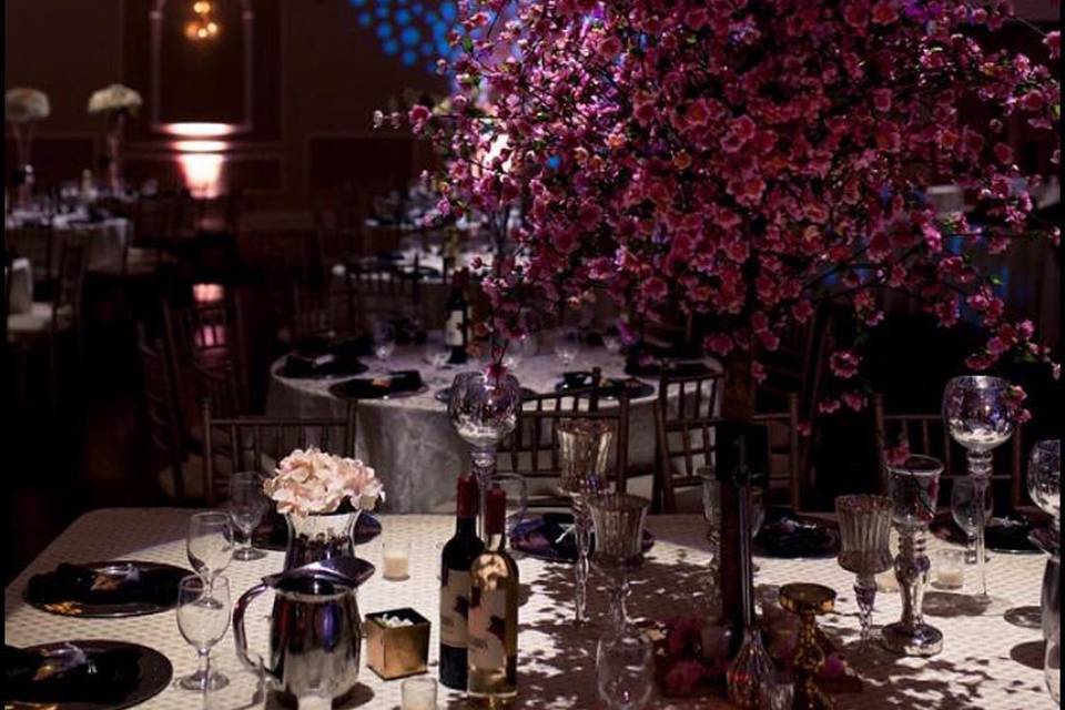 Floral and tablescape