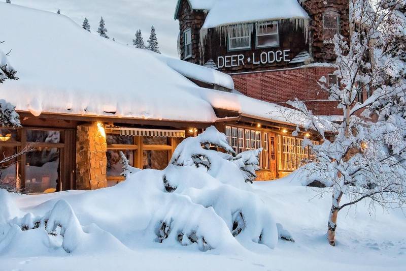 Lake Louise Hotel Wedding Venue