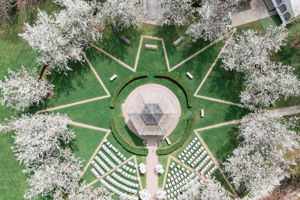 GARDEN GAZEBO