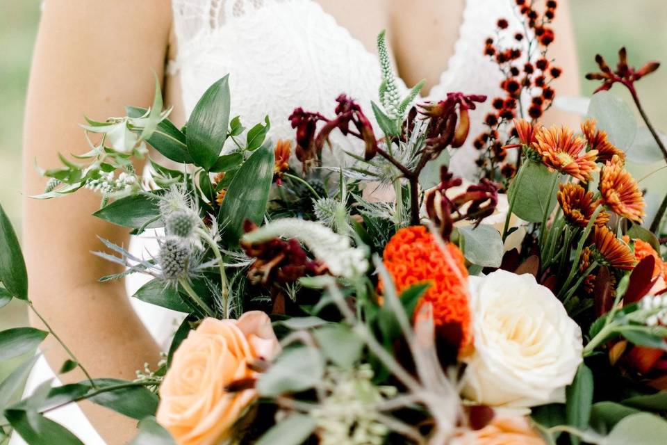 Bouquet and matching crown