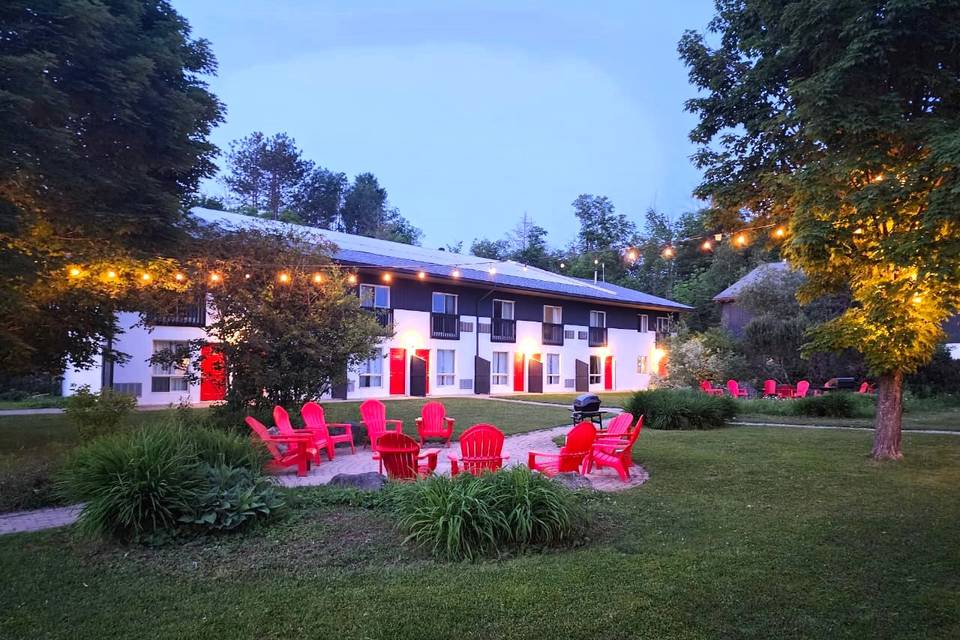 Courtyard Garden