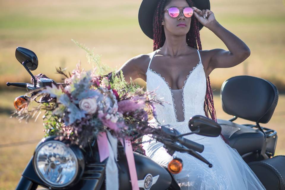 Bride and bike