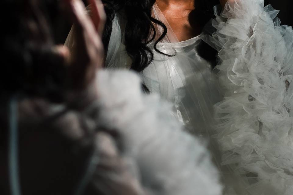 Soft, radiant bridal look