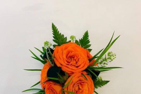 Boutonniere or Corsa