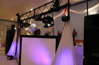 DJ SunnyWaves Entertainment 1