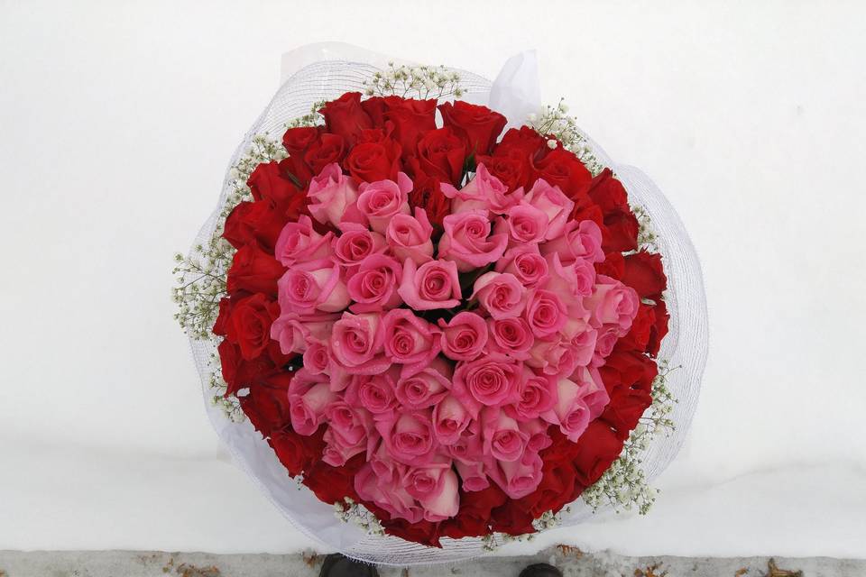 99 roses proposal bouquet
