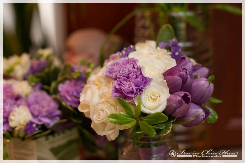 Purple carnations bouquet
