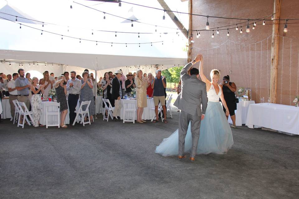 Love the rustic barn venues.