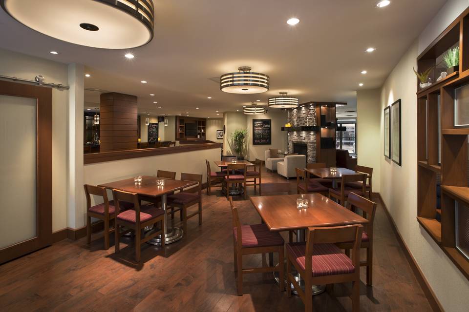 Four Points by Sheraton Gatineau Ottawa