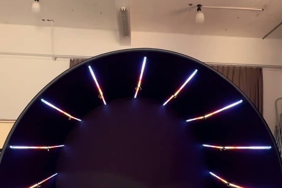 Led Tunnel booth