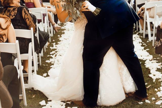 Wedding at Pillar & Post.