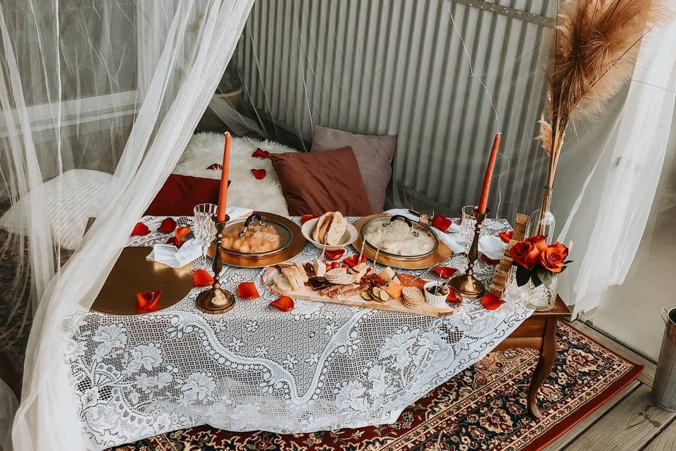 Proposal Balcony Picnic