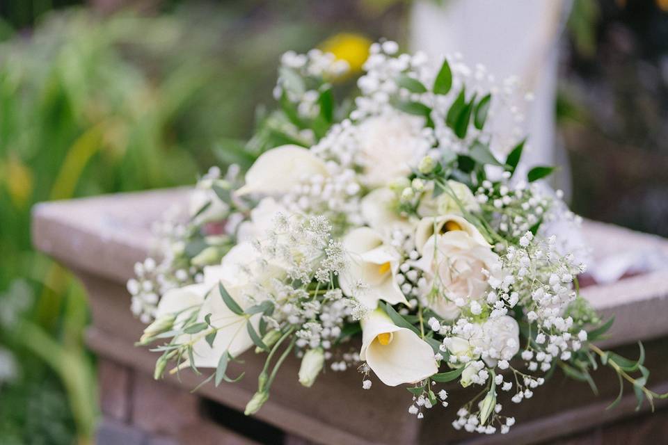 White Calla Lily bride