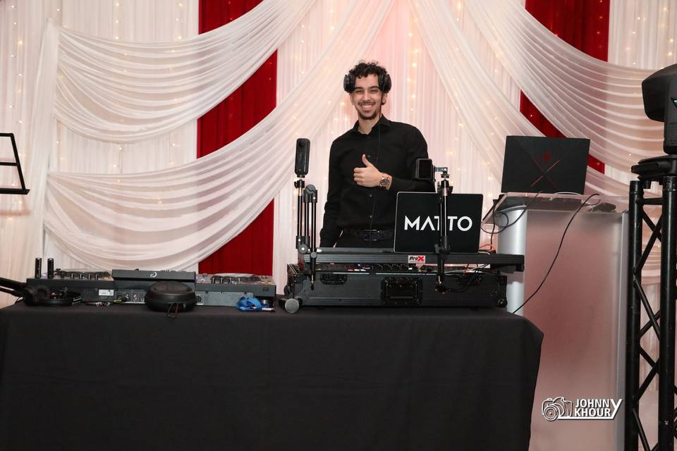 Our Professional DJ