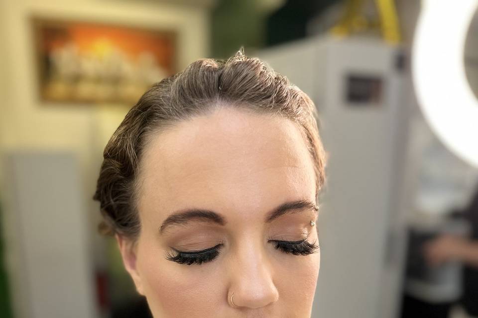 Natural wedding makeup