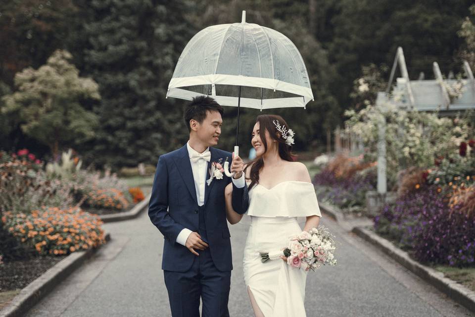 Raincouver wedding