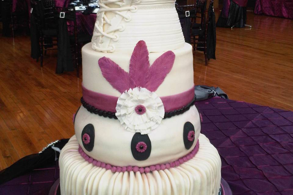 Linda's Creations Custom Cakes