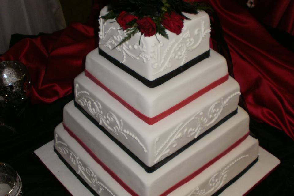 Linda's Creations Custom Cakes