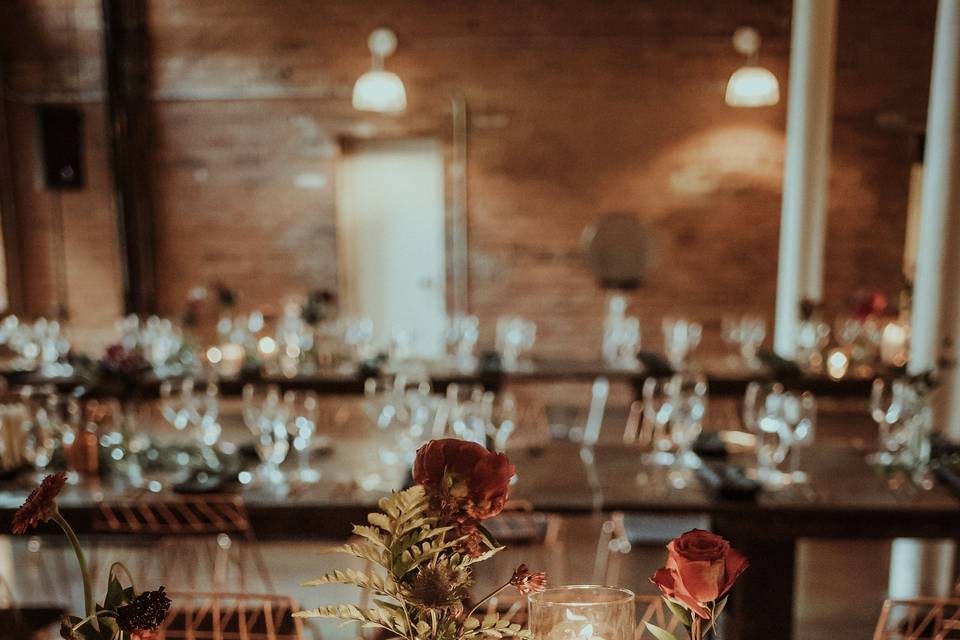 Tablescapes with glassware, Gabrielle Desmarchais