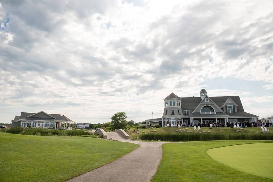 Clubhouse & Wedding Pavilion