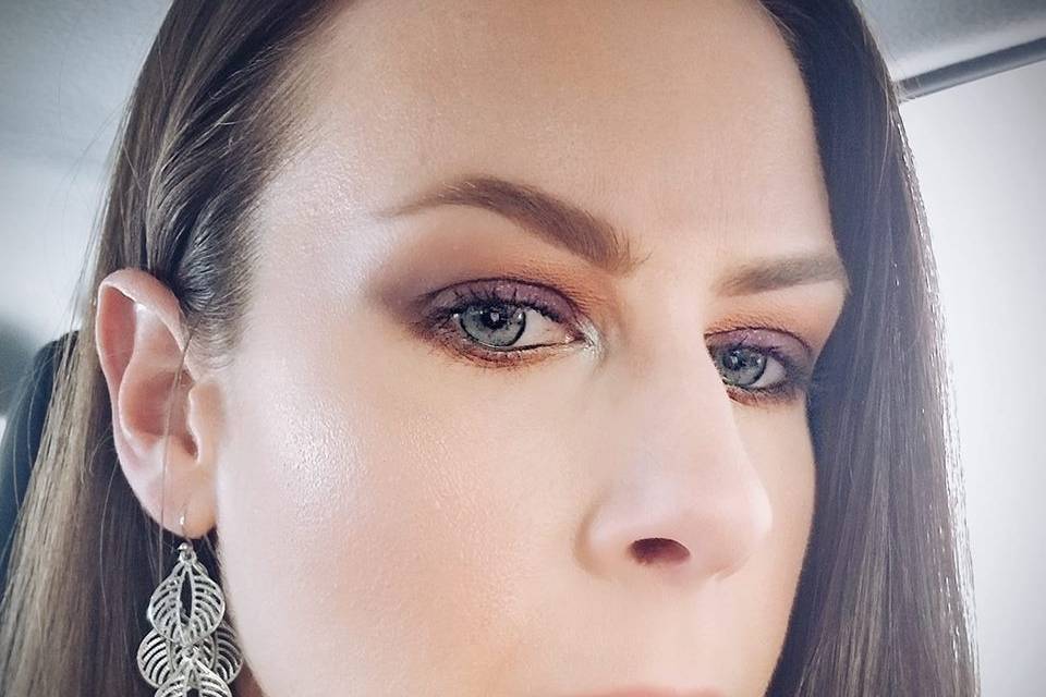 Jessica Wood makeup