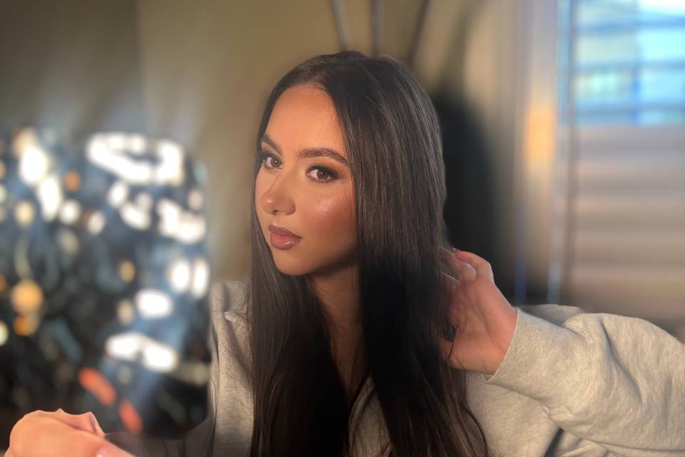 Client in mirror.