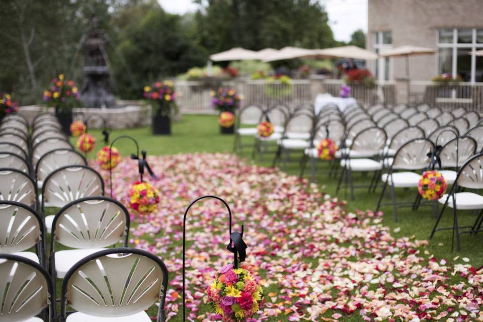 Front Lawn-white gazebo