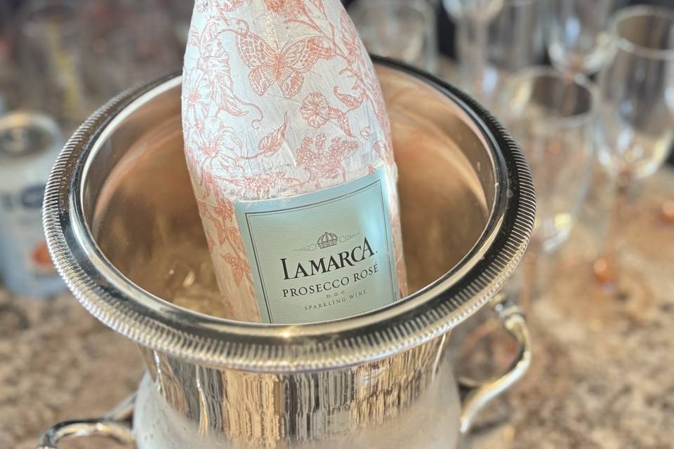 Peddles and Prosecco