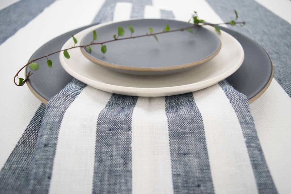 Faire La Fête Linen Rentals