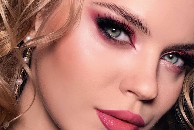 Bold eye