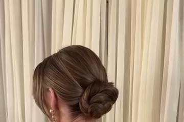 Signature Low Bun