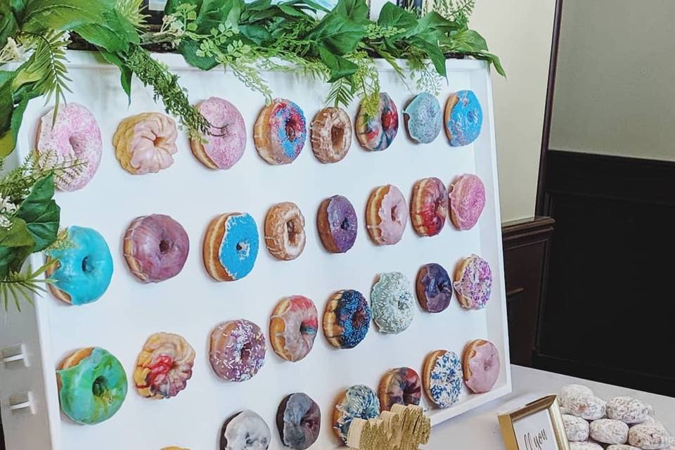 Donut wall for rent