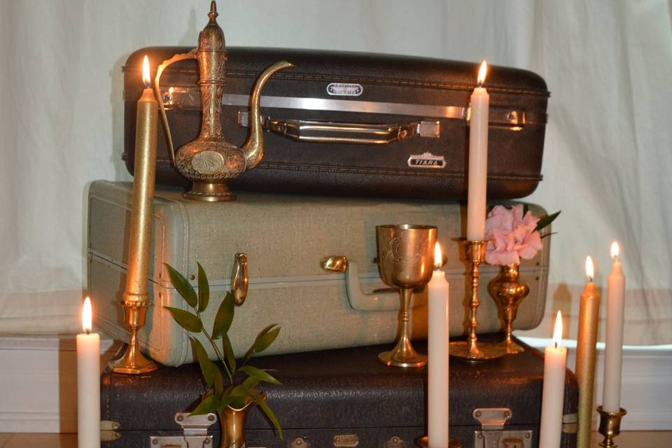 Vintage suitcases & gold