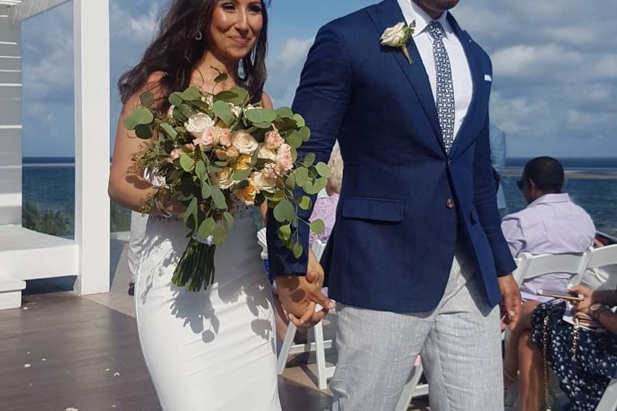 Groomsman with flower girl