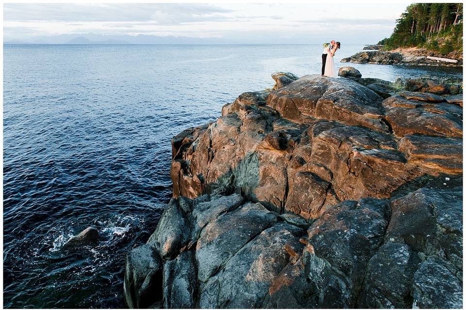 Gabriola Island, Dragon's Den