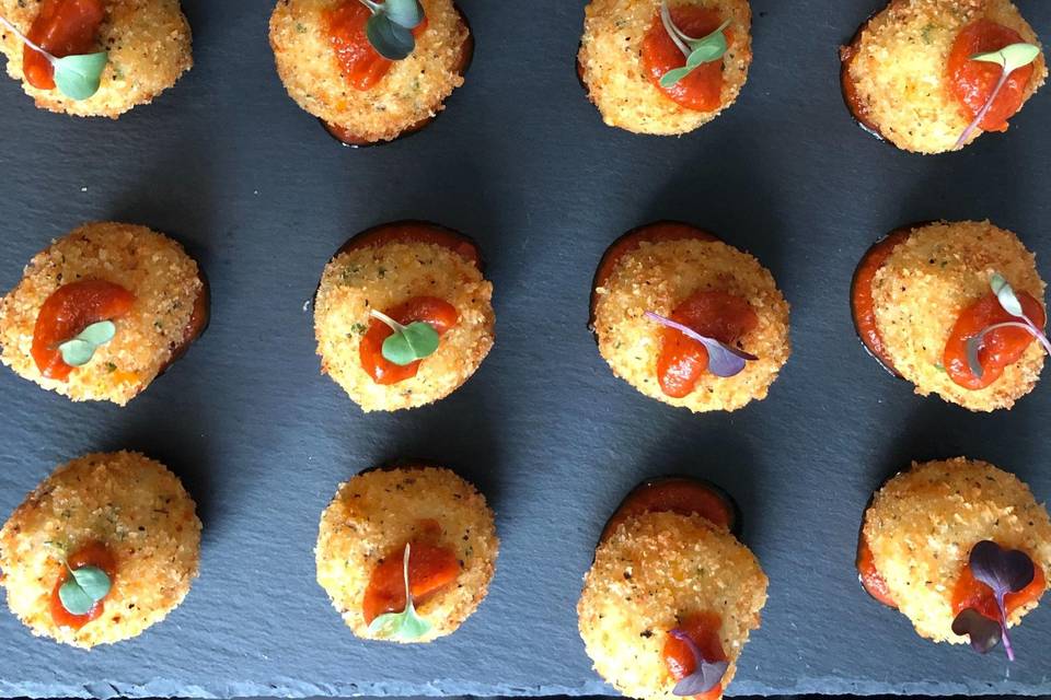 Arancini with Spicy Marinara