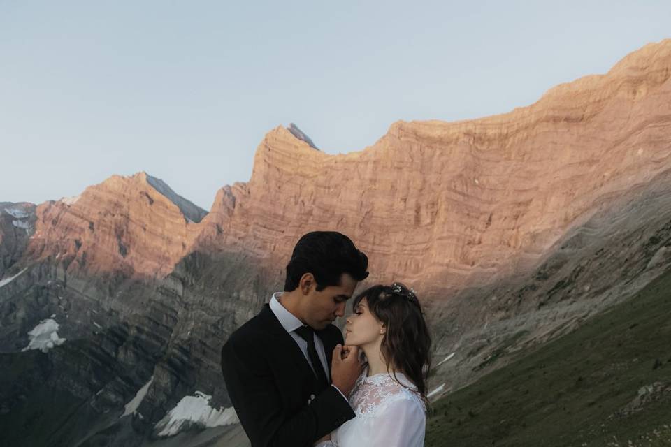 Lovers in the mountains