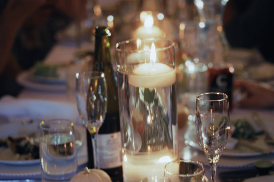 Table decor  (vid capture)