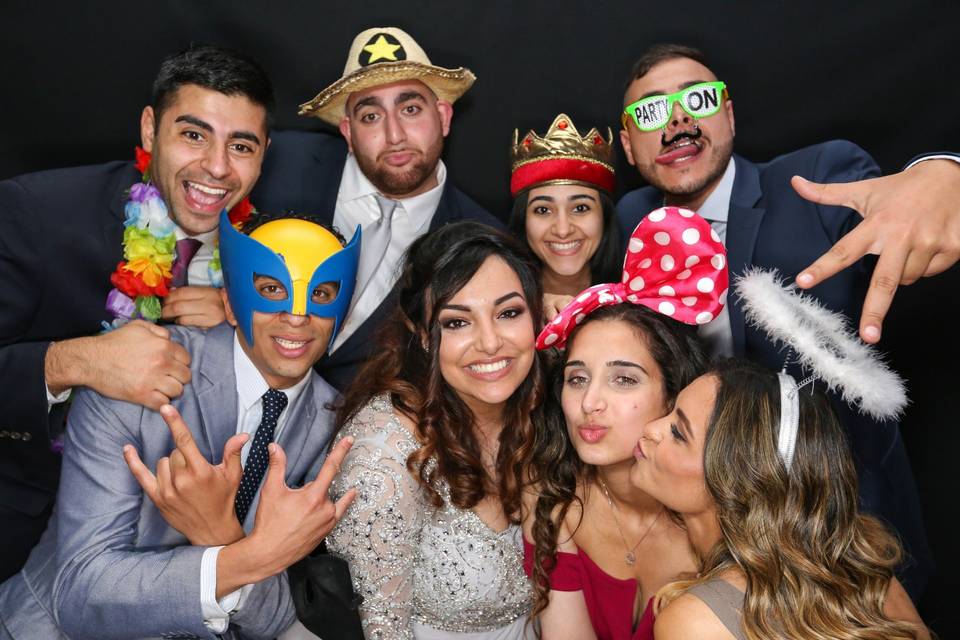Candid Snap Photo Booth Company