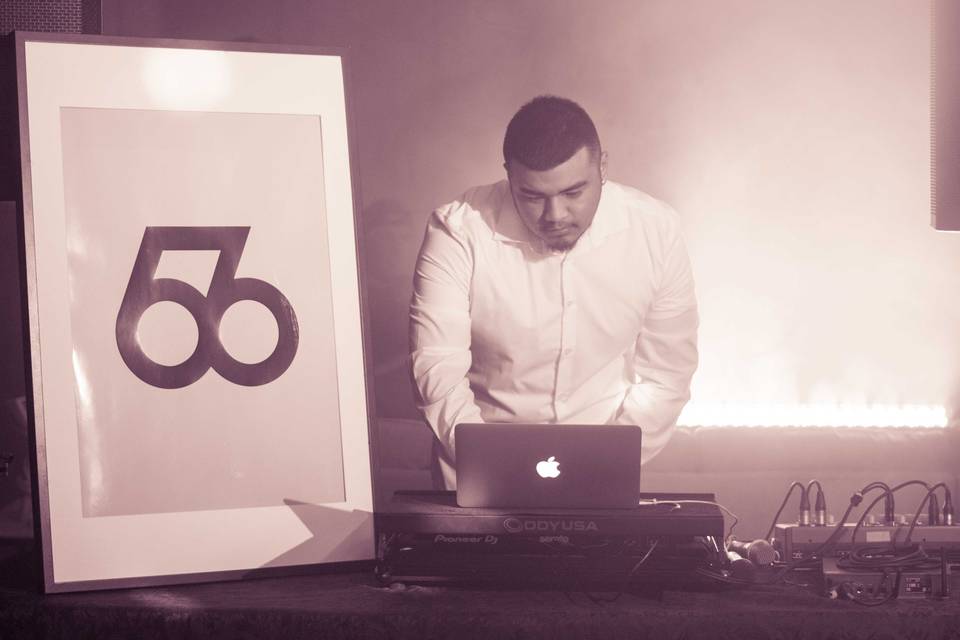 586 DJ