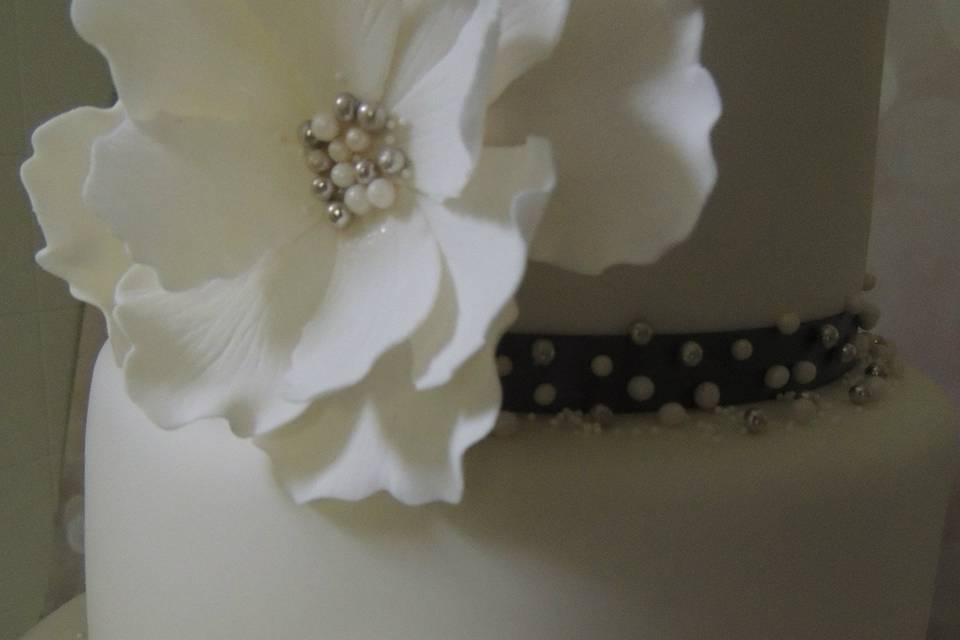 Peony and pearls.jpg